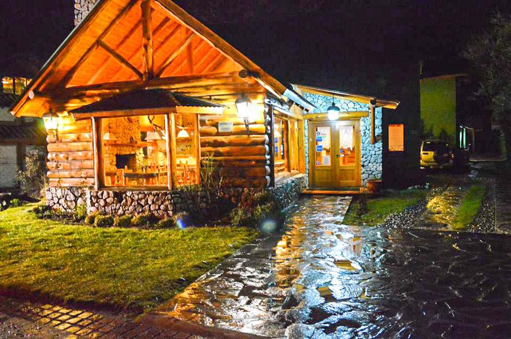 Hosteria Traunco Villa La Angostura Dış mekan fotoğraf